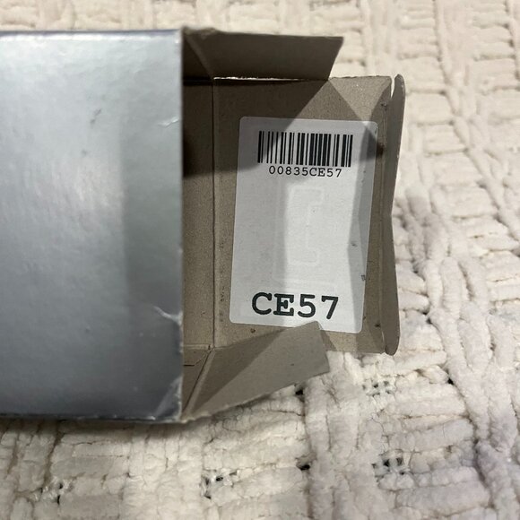 Ray Ban Wayfarer Sunglasses - Picture 1 of 7